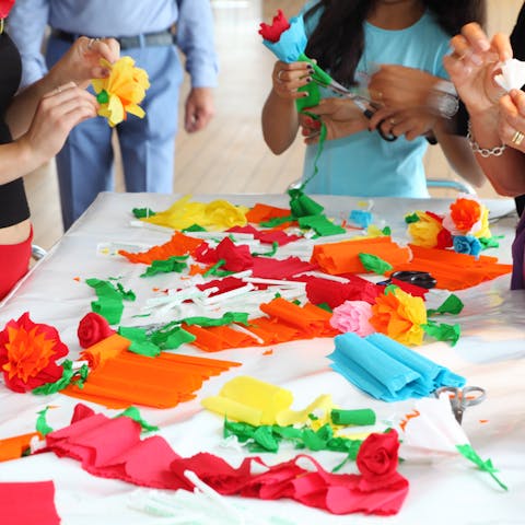 The down and Dirty of How to Make Tissue Paper Flowers