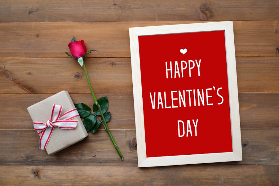 Banner de Encontrar la Tarjeta y Regalos Perfectos para el Día de San Valentín