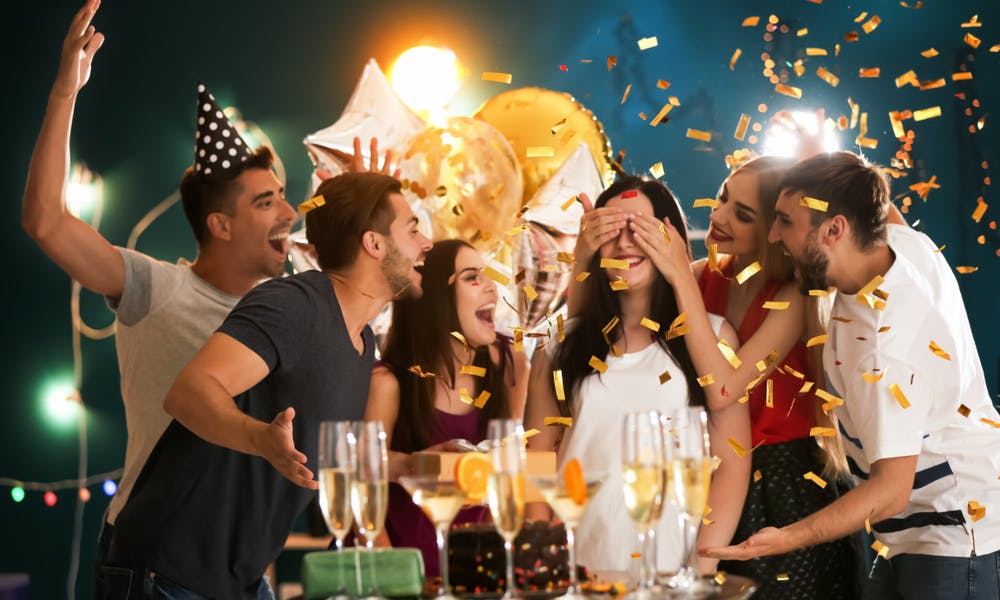 Happy Birthday Friend: How to Plan and Celebrate Your Friend’s Birthday Banner