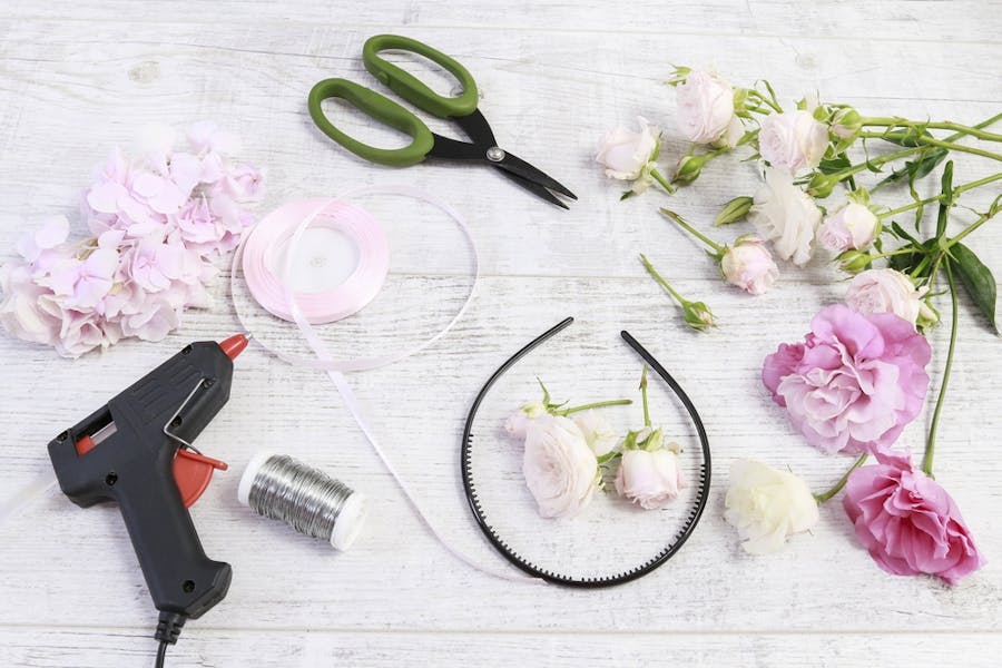 How to Make a DIY Flower Crown