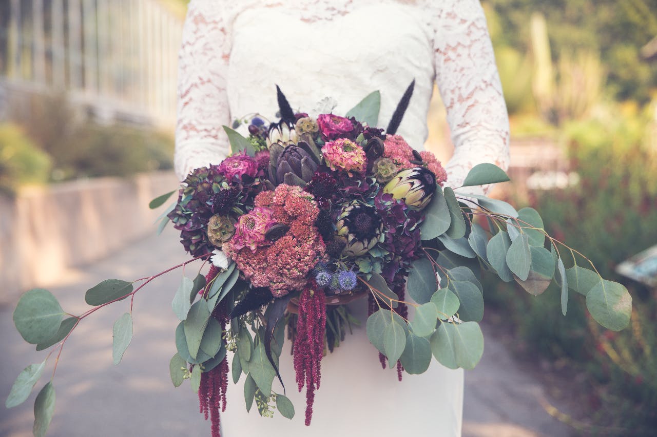 dark bouquet