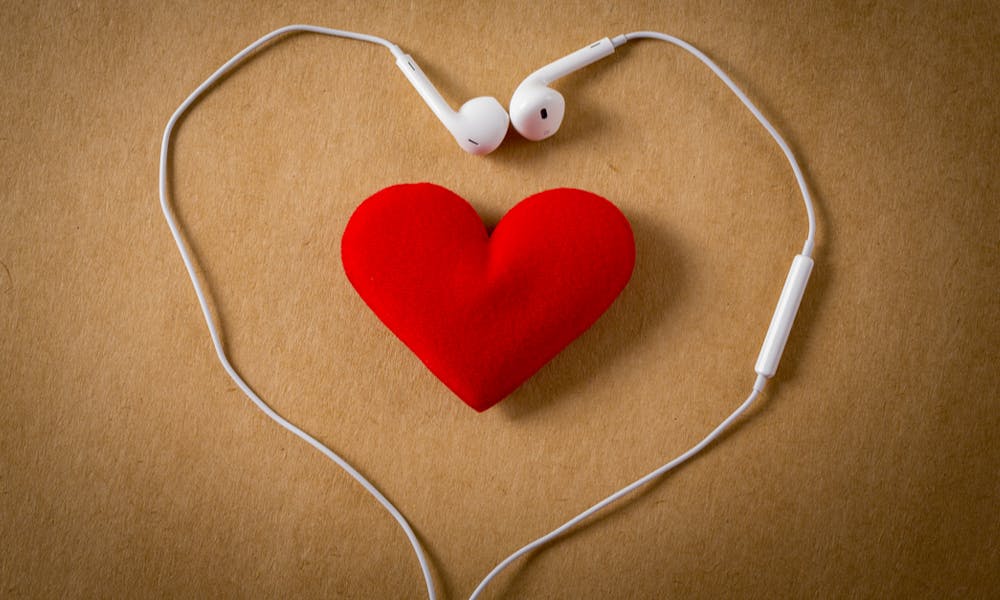 8 najbardziej emocjonalnych romantycznych piosenek na Walentynki