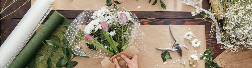 Create the perfect DIY bridal bouquet Banner