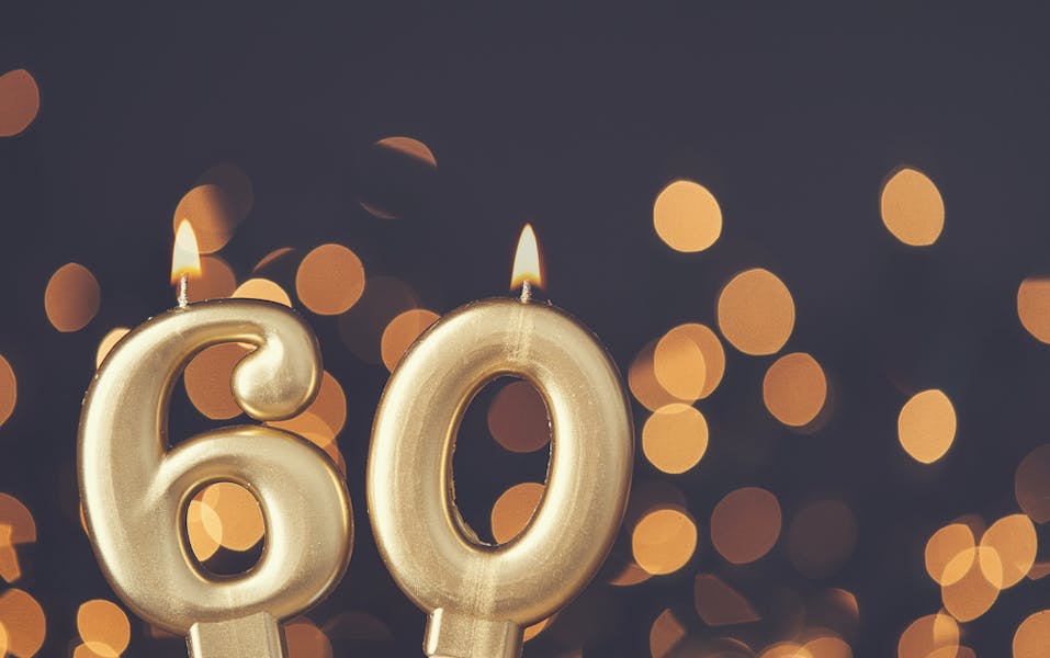 Le frasi migliori per il compleanno quando si festeggiano i 60 anni