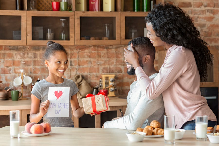 Buon compleanno papà: idee per un regalo speciale