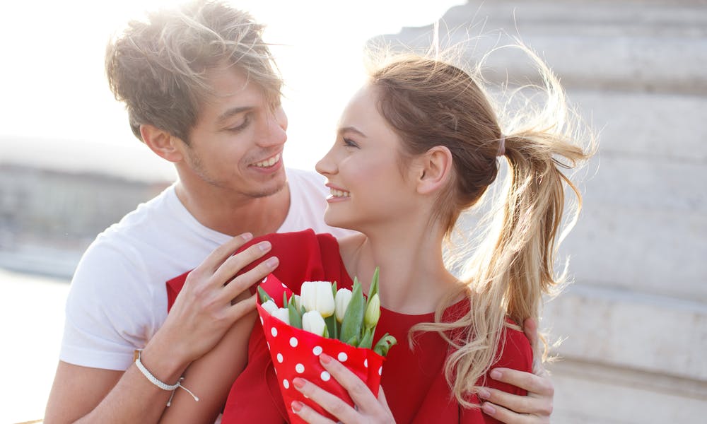 Quelles fleurs d’amour pour un premier rendez-vous ?