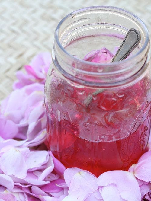 Confiture à la rose 