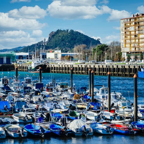 Revelando el Rico Tapiz: La Historia de Santander, España