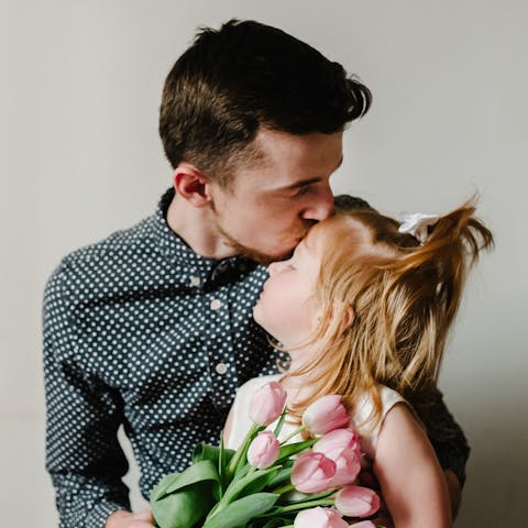 Regala Flores por El Cumpleaños de tu Hija