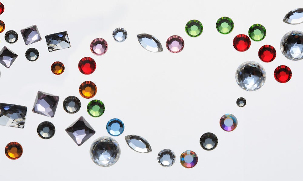 Las mejores joyas con cristales Swarovski para regalar en Navidad