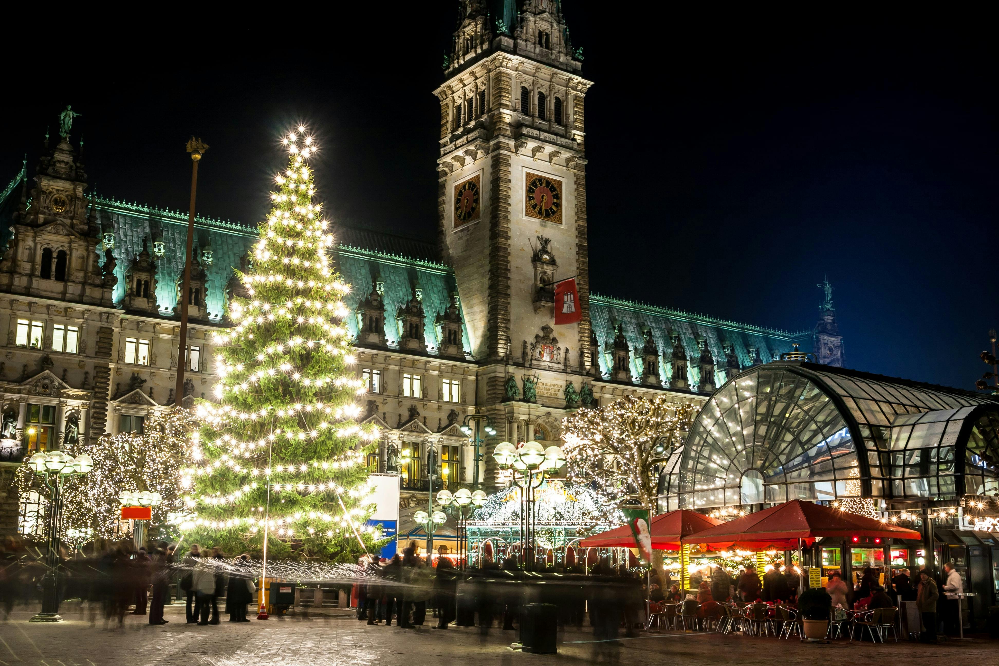 Die 10 magischsten Weihnachtsmärkte in Europa