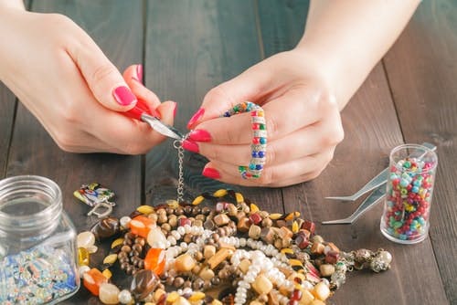 home made jewellery craftin