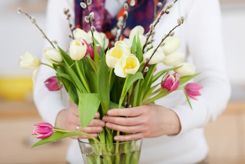 Arranging flowers