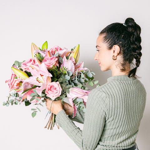 Cómo elegir flores para el día de la madre y enviarlas a domicilio