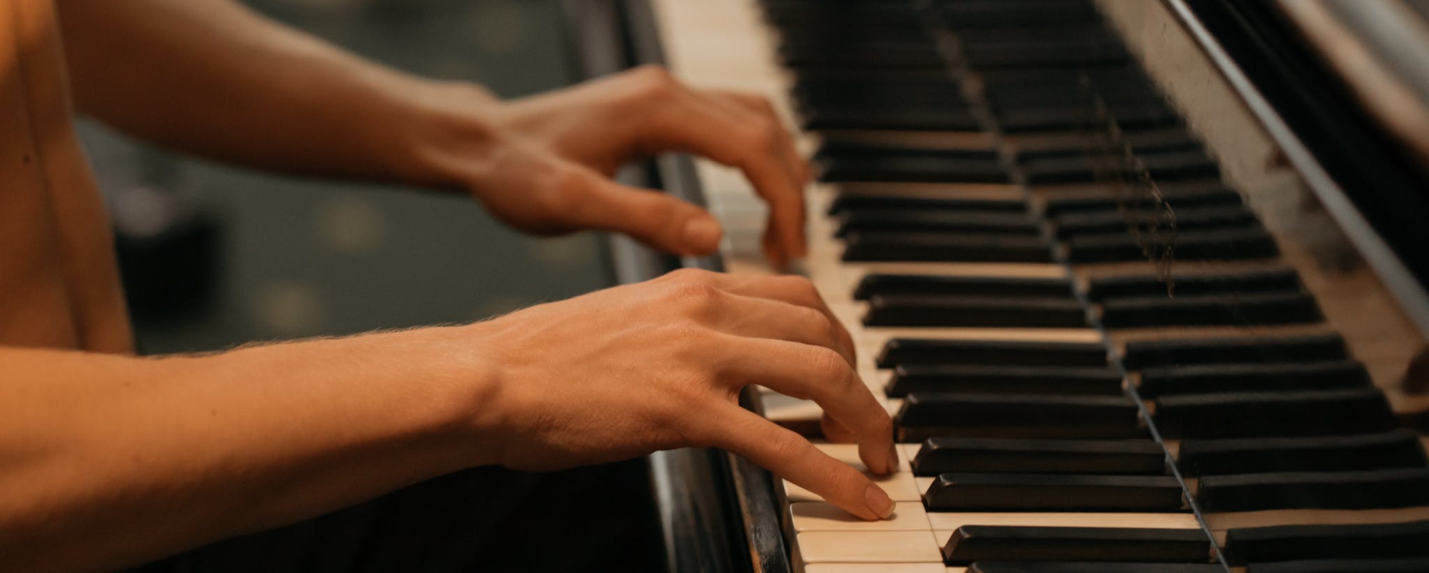 Finding And Mastering Intermediate Piano Songs 