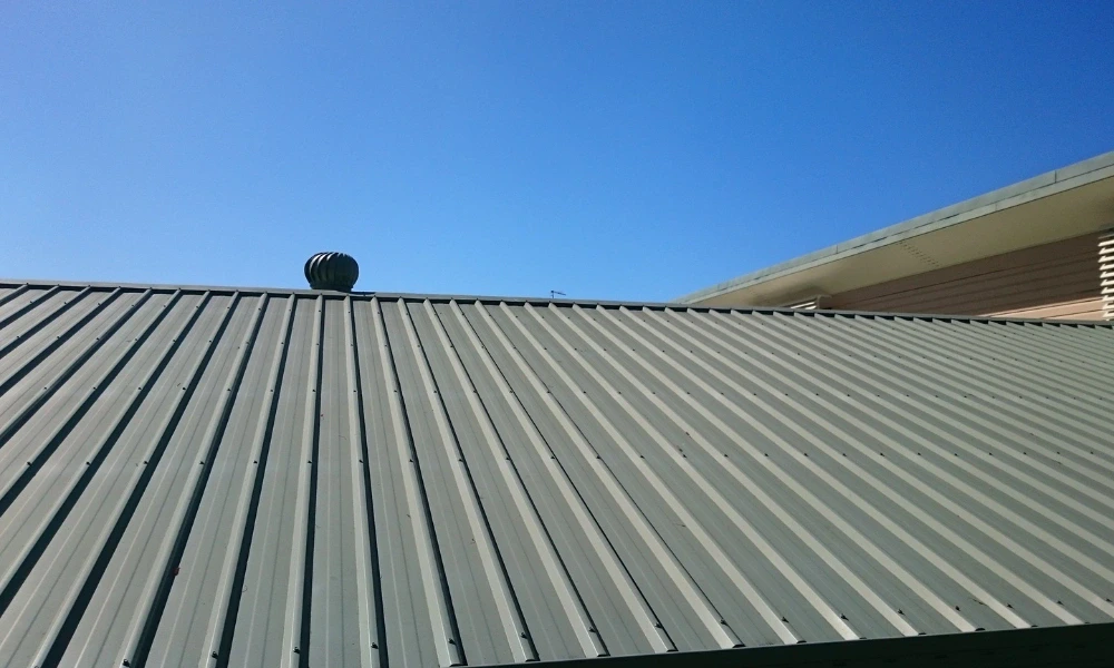 Metal roof repair work