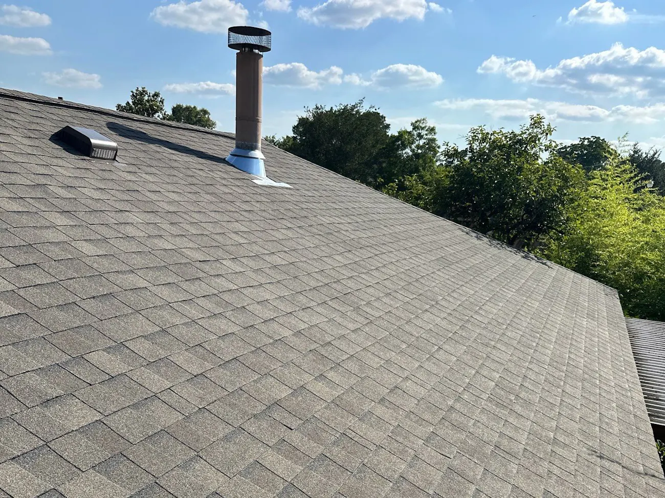 Asphalt shingle repair