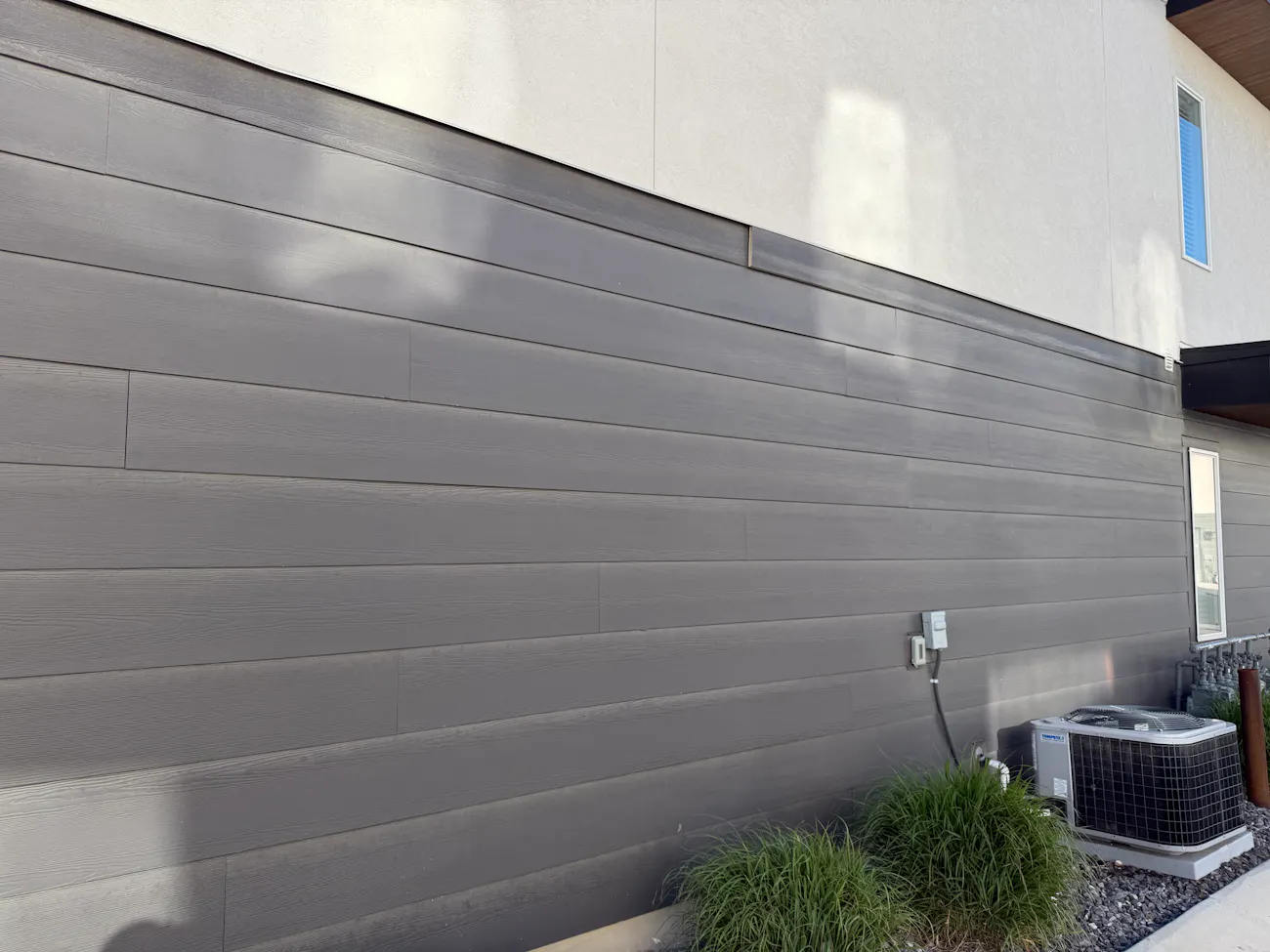 Siding house repair