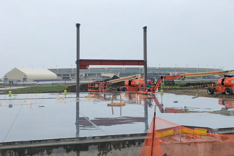 New Terminal Goes Vertical
