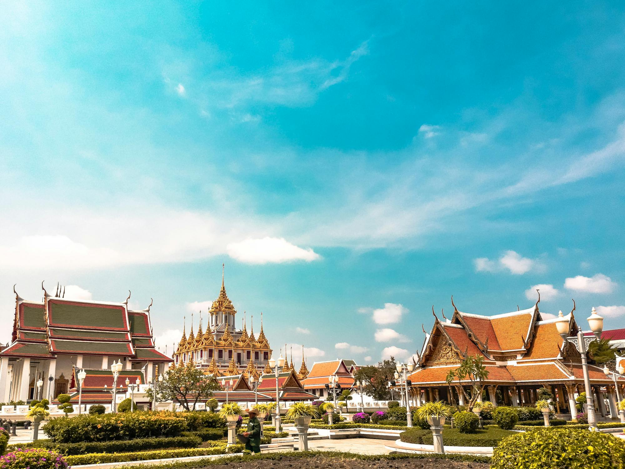 Zahlreiche prachtvolle Tempel von Bangkok