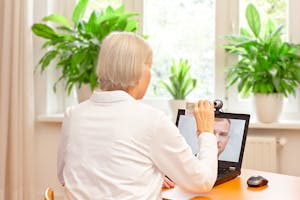 Post-Ident oder Video-Ident? Was nutzen Kunden lieber?