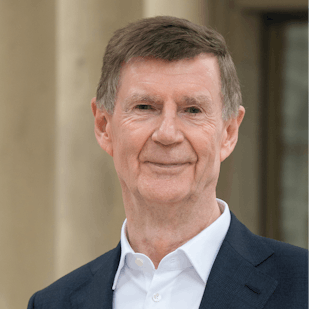 Max Herbst: Experte für Baufinanzierung und Zinsentwicklung