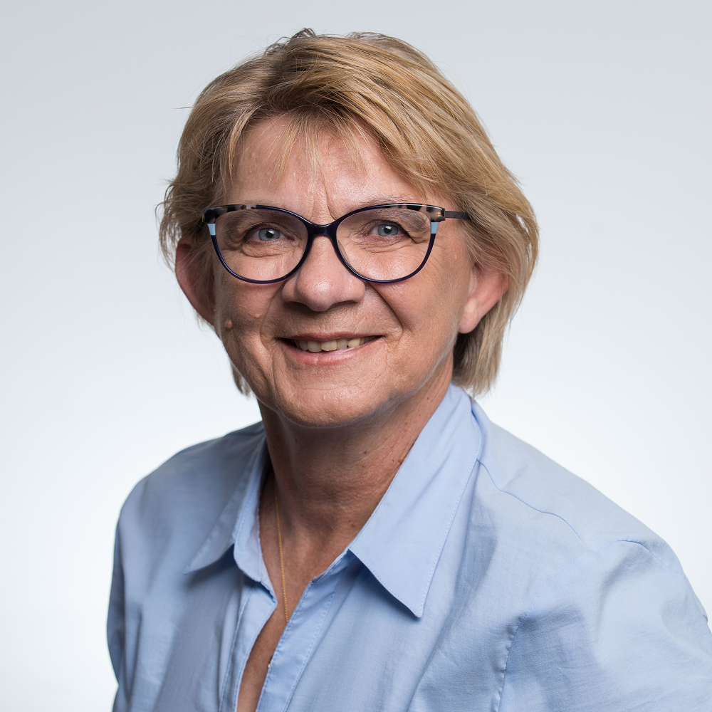 Beate Balke: Auszeichnungs-Expertin für Banking, Wertpapiere und Bausparen