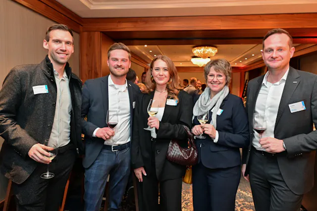 Dominik Blechschmidt, Timm Theil (DZHyp), Melanie Vetter (creditweb) und Jan Nöthe (DZHyp)