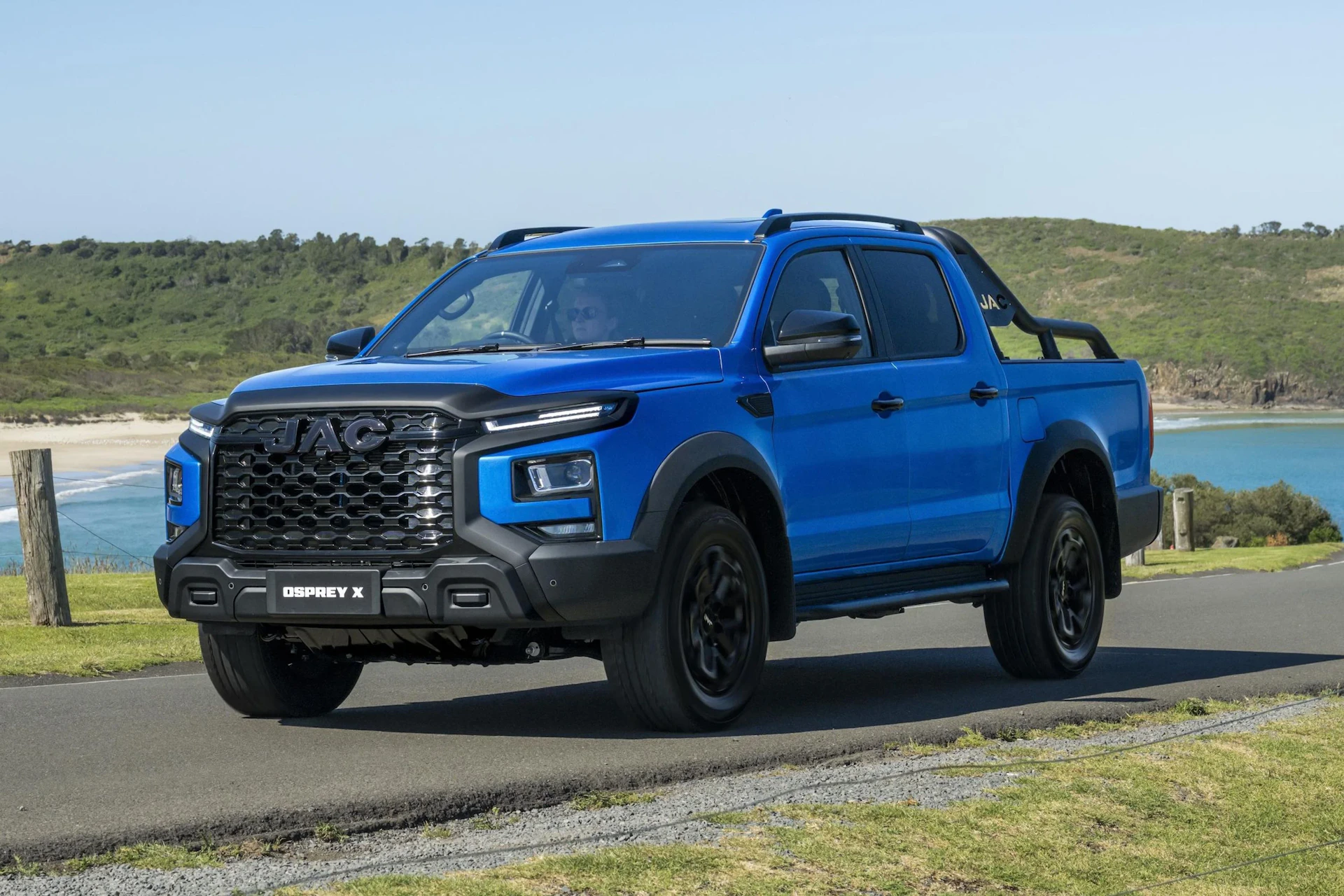 JAC T9 Double Cab — exterior view 1