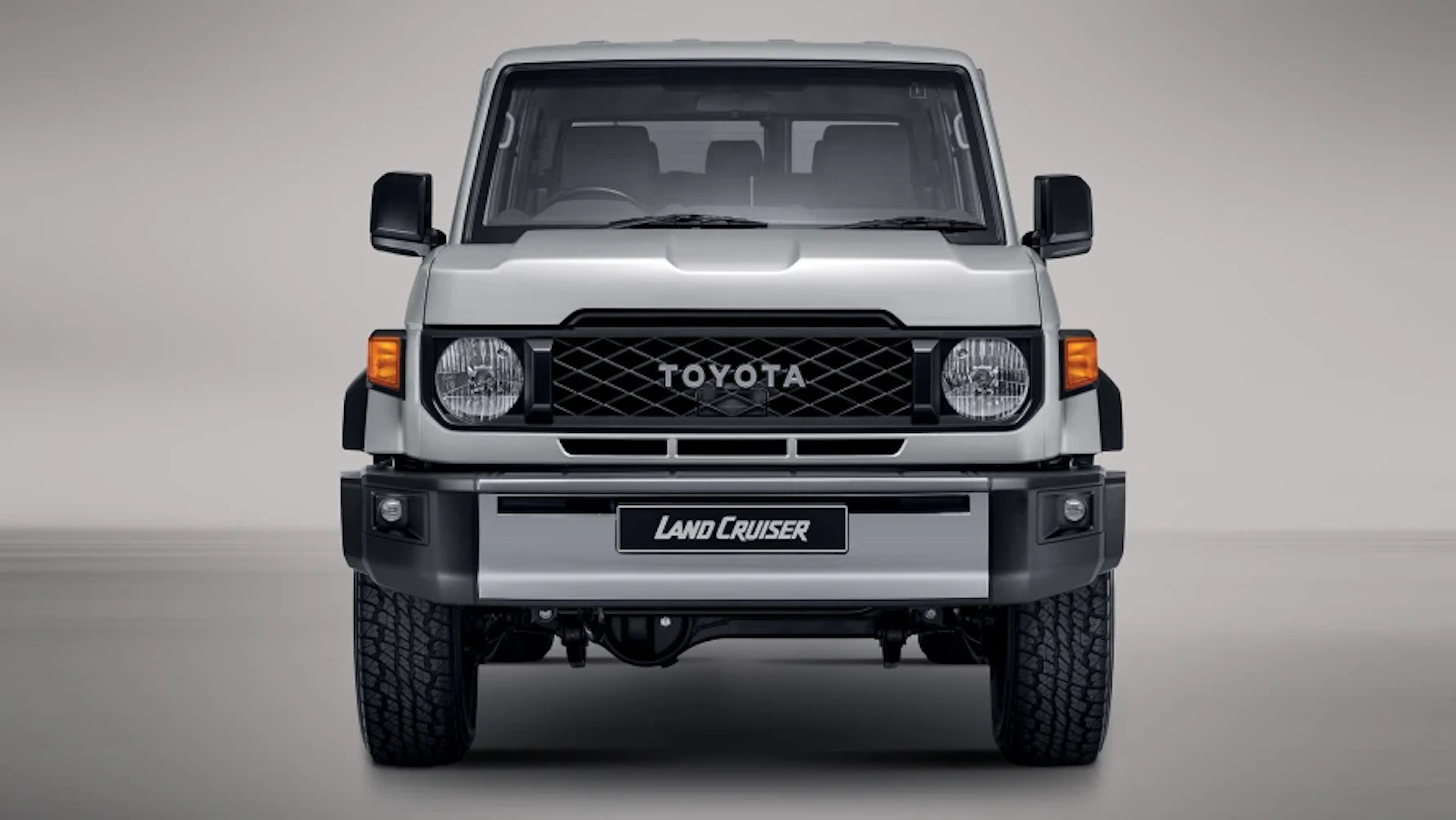 Toyota Land Cruiser 76