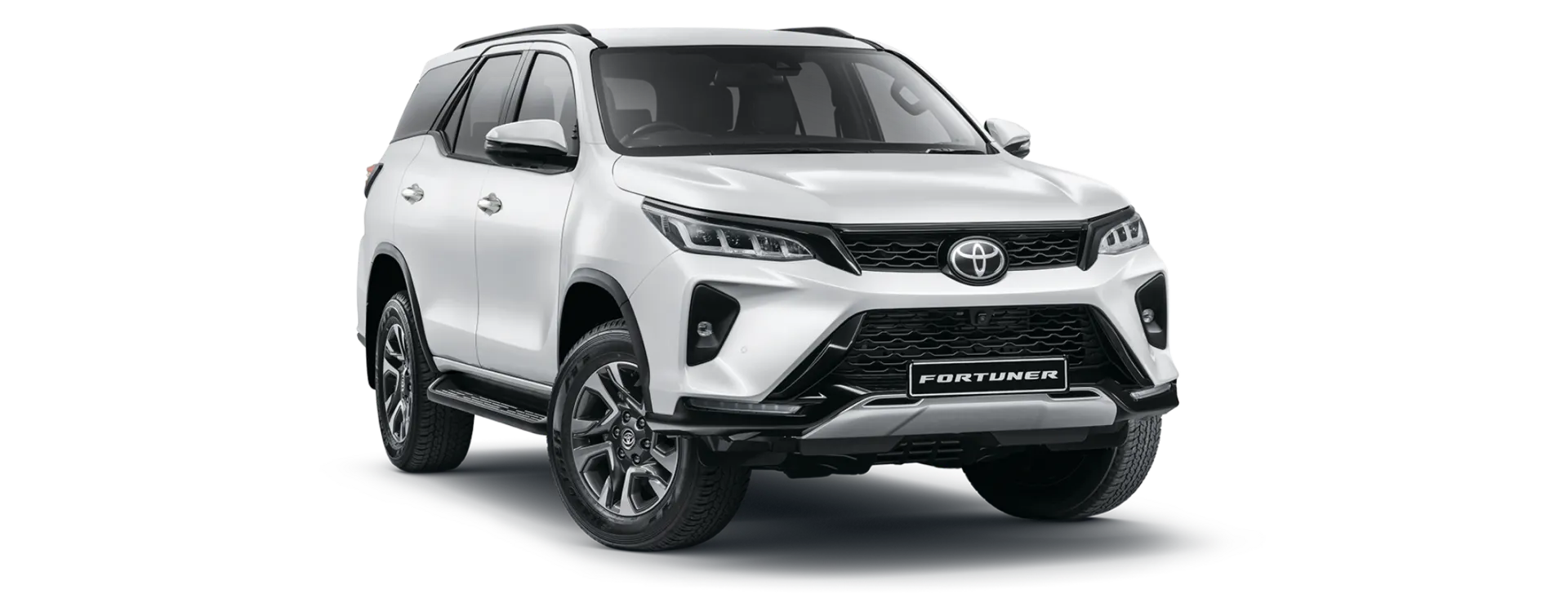 2.8 GD-6 white vehicle preview