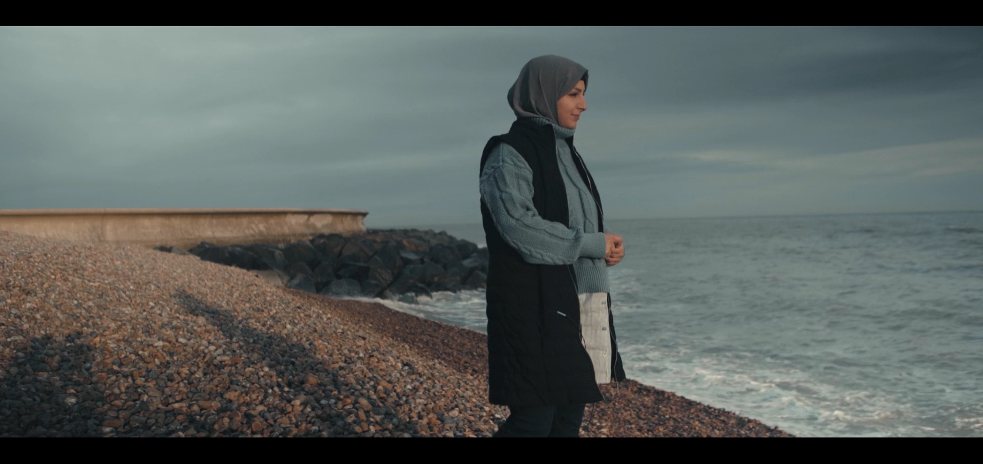 Blue Has No Borders - Heba