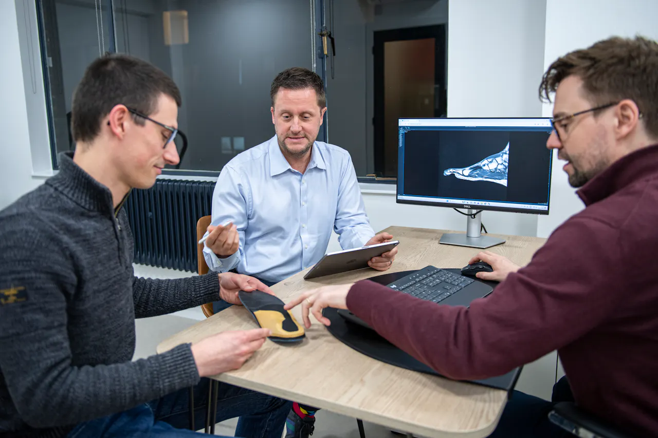 Multidisciplinary team meeting with MRI