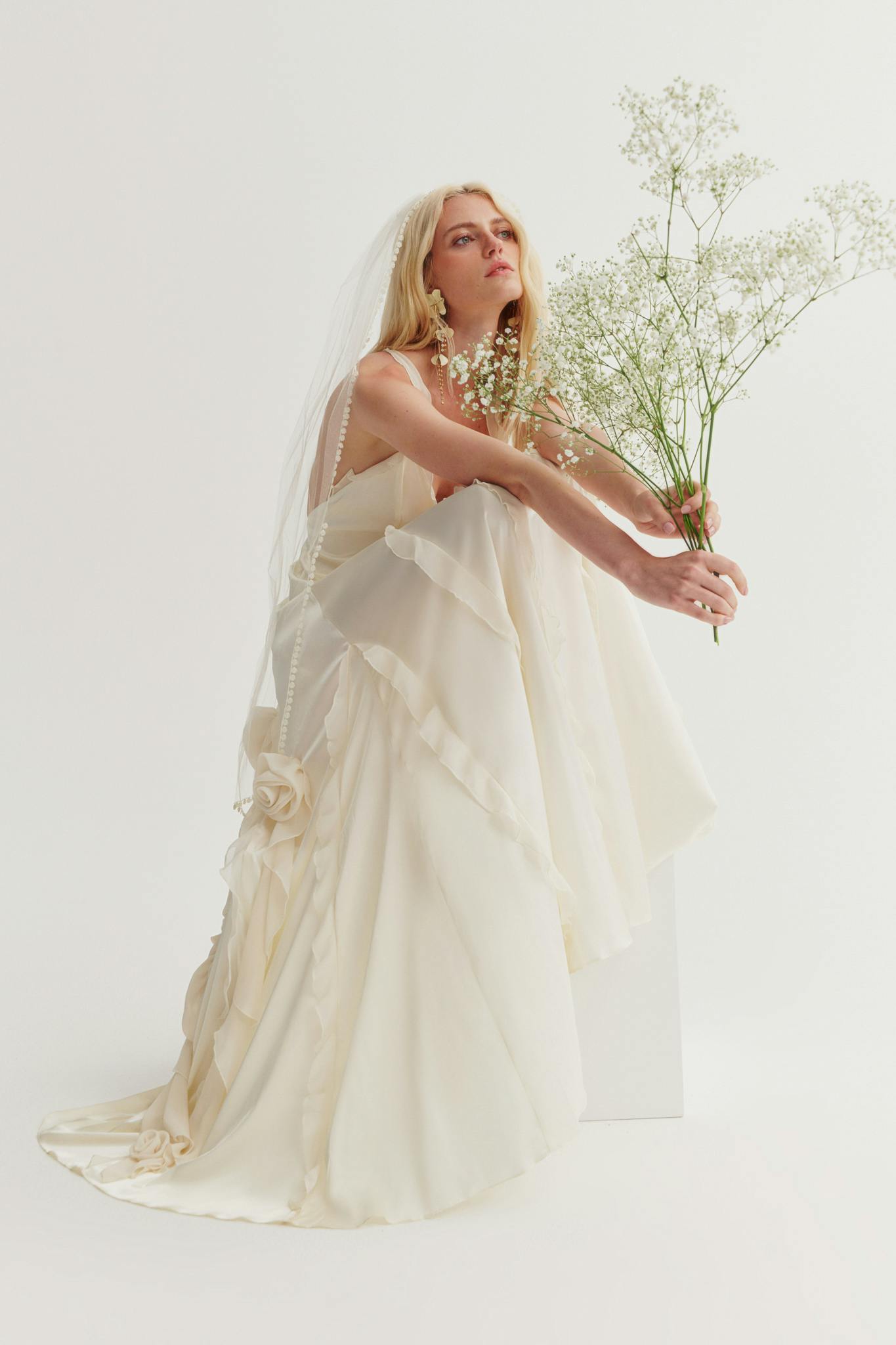 Bridal Collection by Chloe + Isabel - Issuu