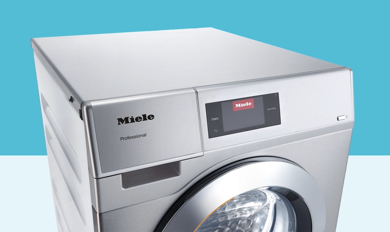 PWM 908 M Touch Flex 8Kg Angled View