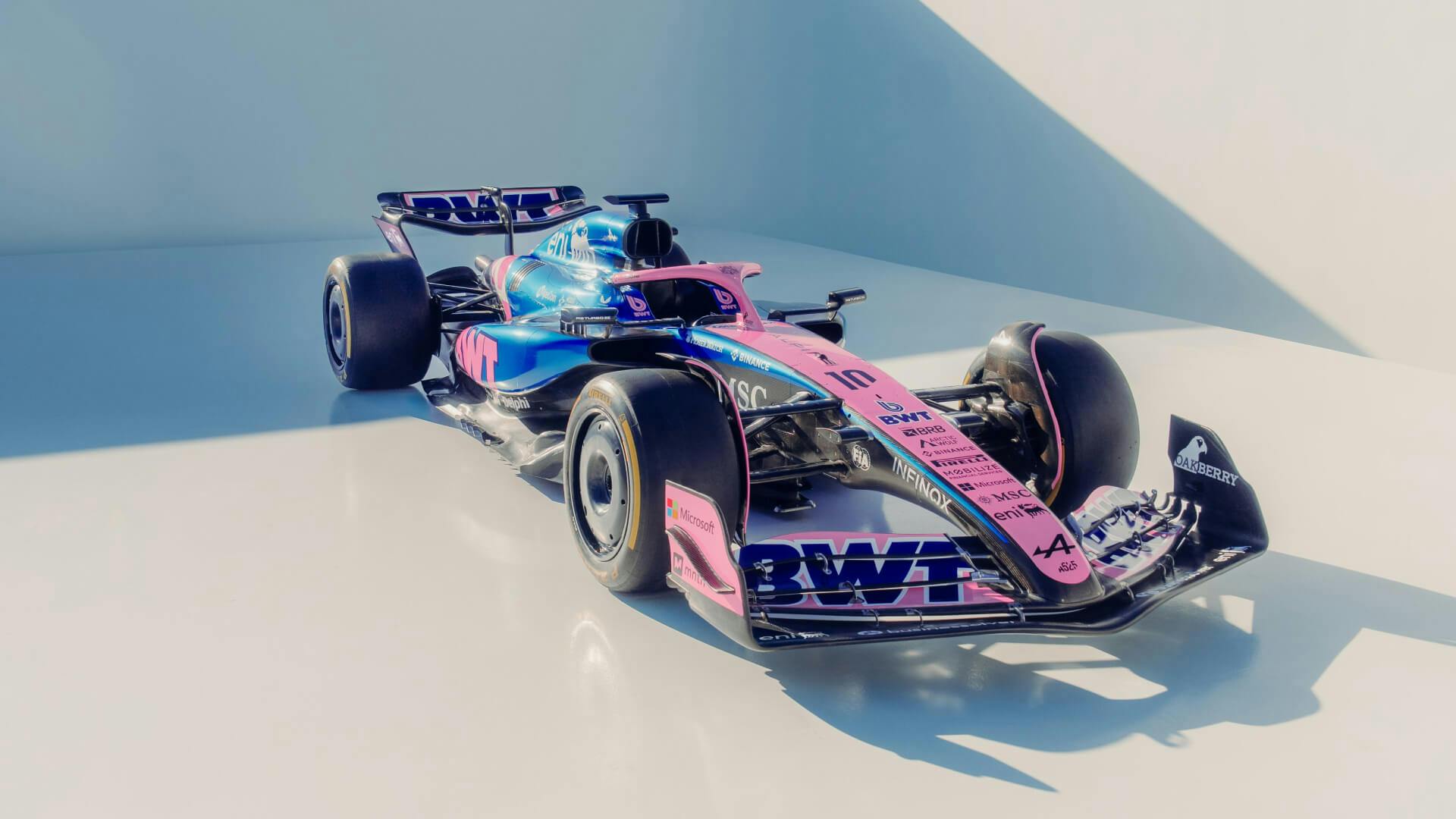 Alpine F1 A525 3:4 front view 2025 new livery