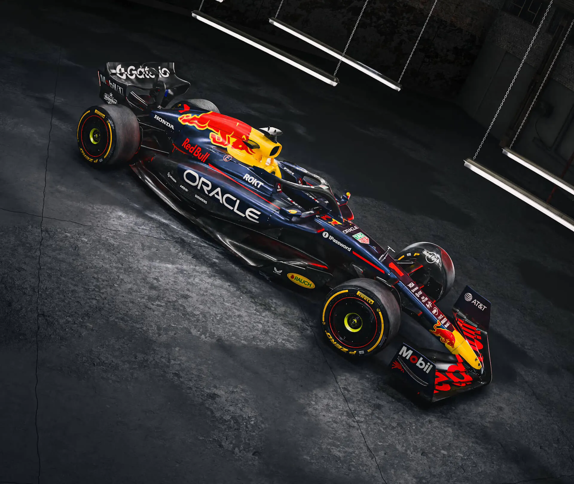 RedBull Racing F1 RB21 3:4 right front view 2025 new livery
