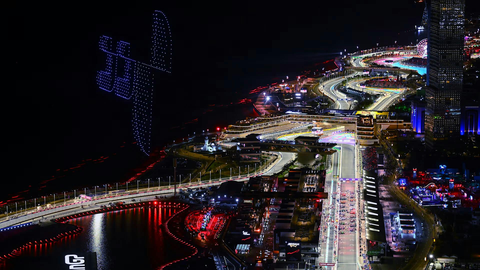 Night view of the Jeddah Corniche F1 circuit in Saudi Arabia