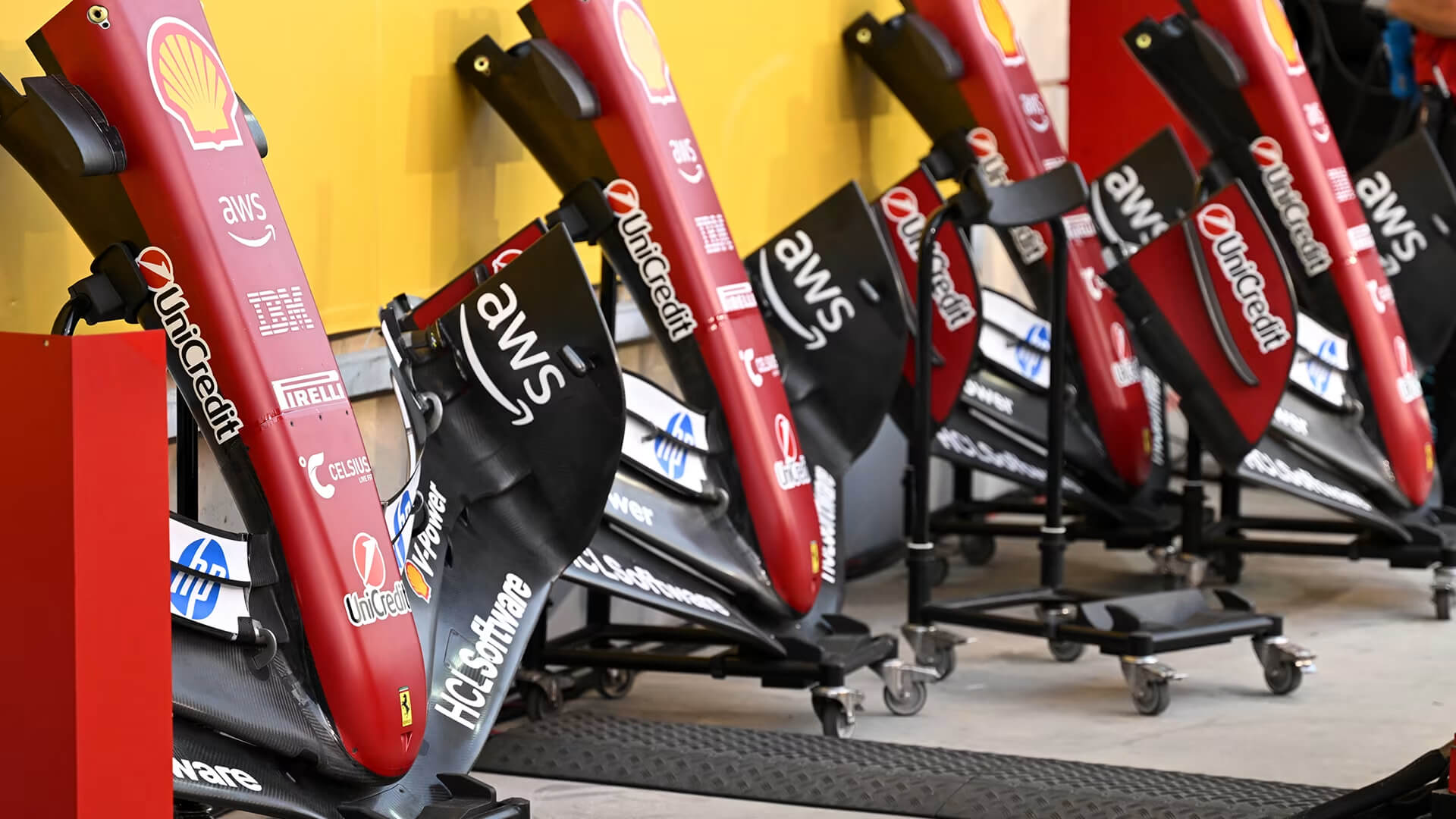 Ferrari's new front wing