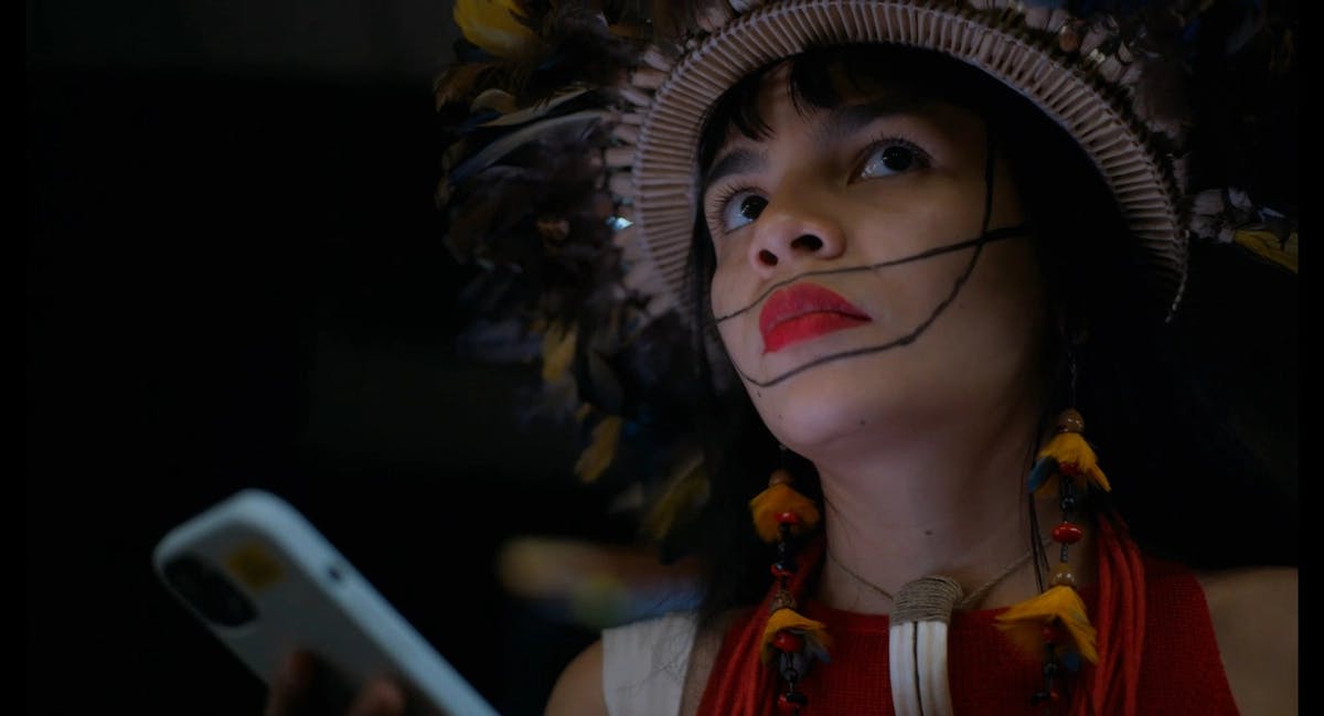 Minha Terra Estrangeira