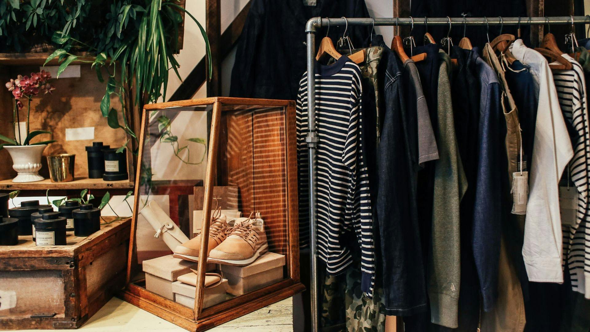 Shop and ship from US stores with Forwardme.