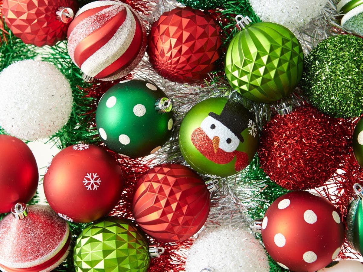 Where to buy your Christmas ornaments