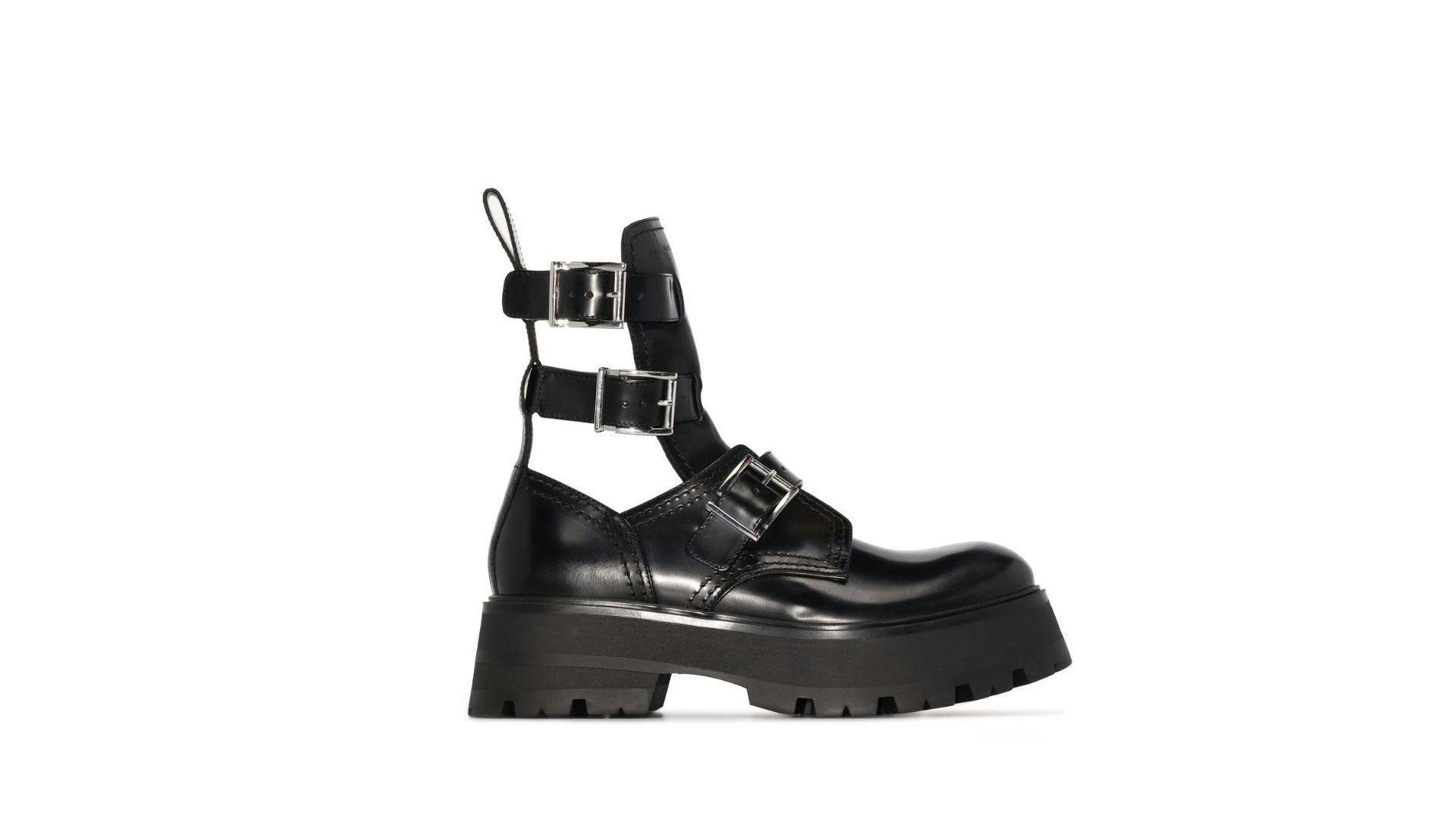 Givenchy Rivington Studded Pumps