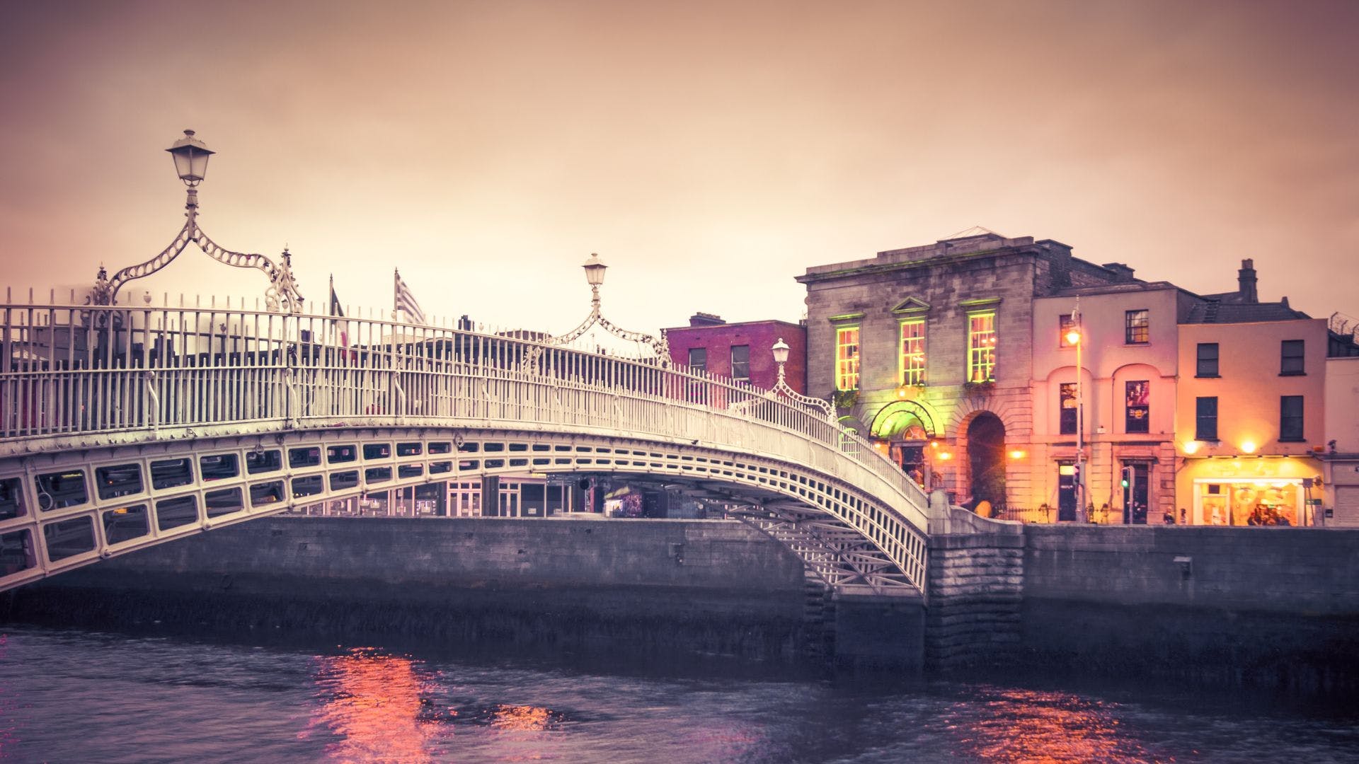 Shipping to Ireland from the US Customs and tips