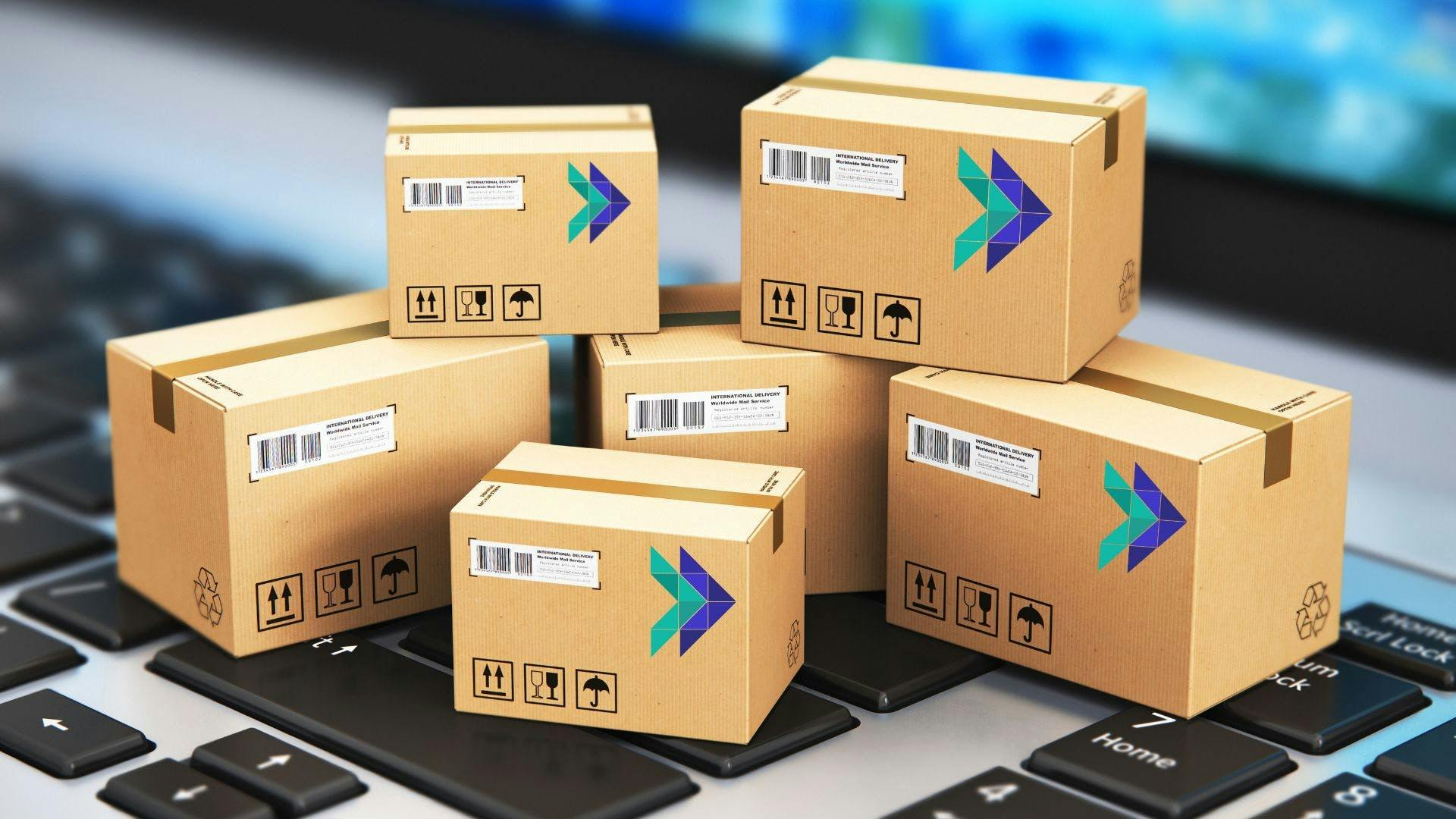 Packages are being shipped to Italy from US with Forwardme.