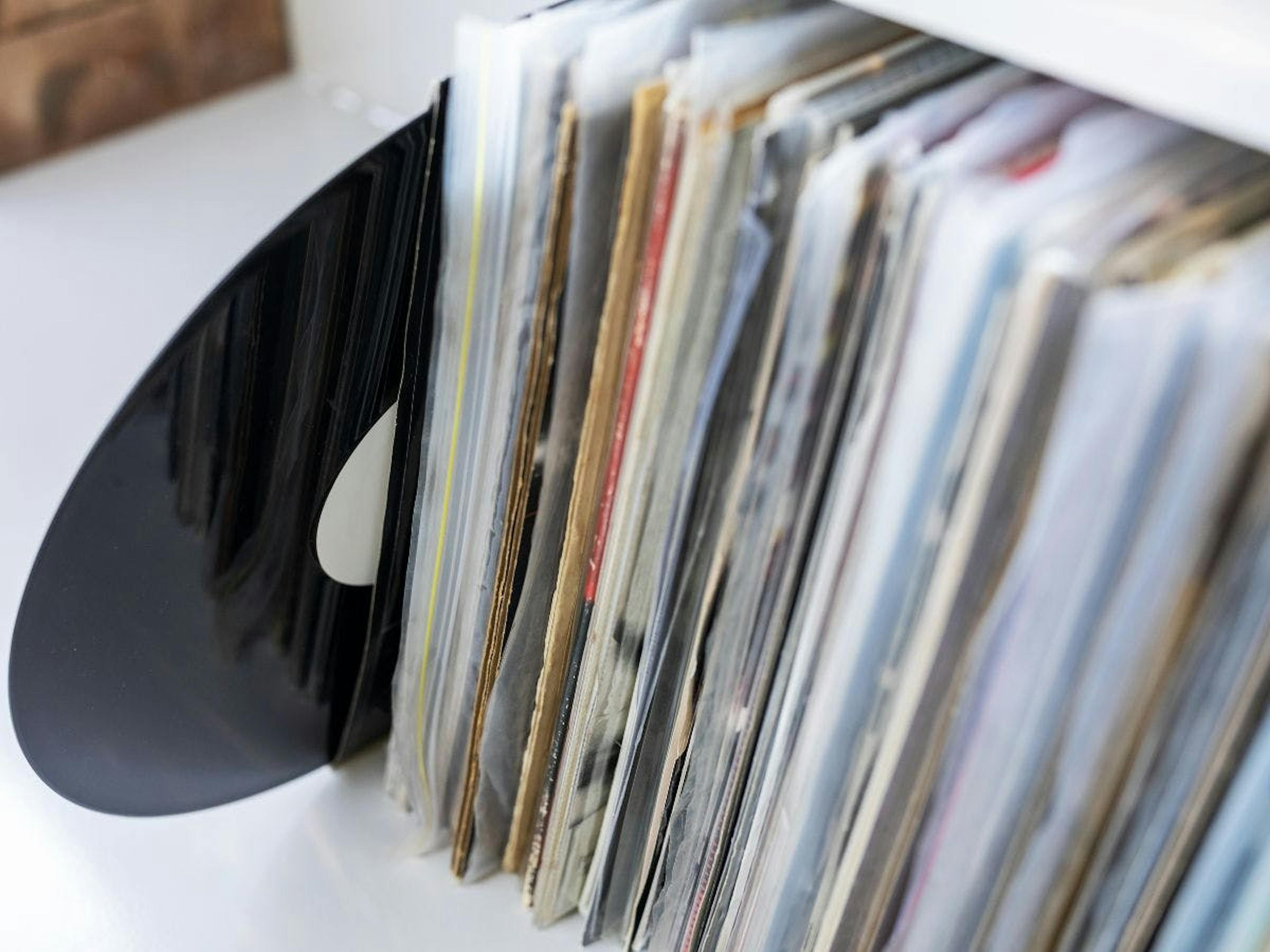 Buy vinyl LP records from the US