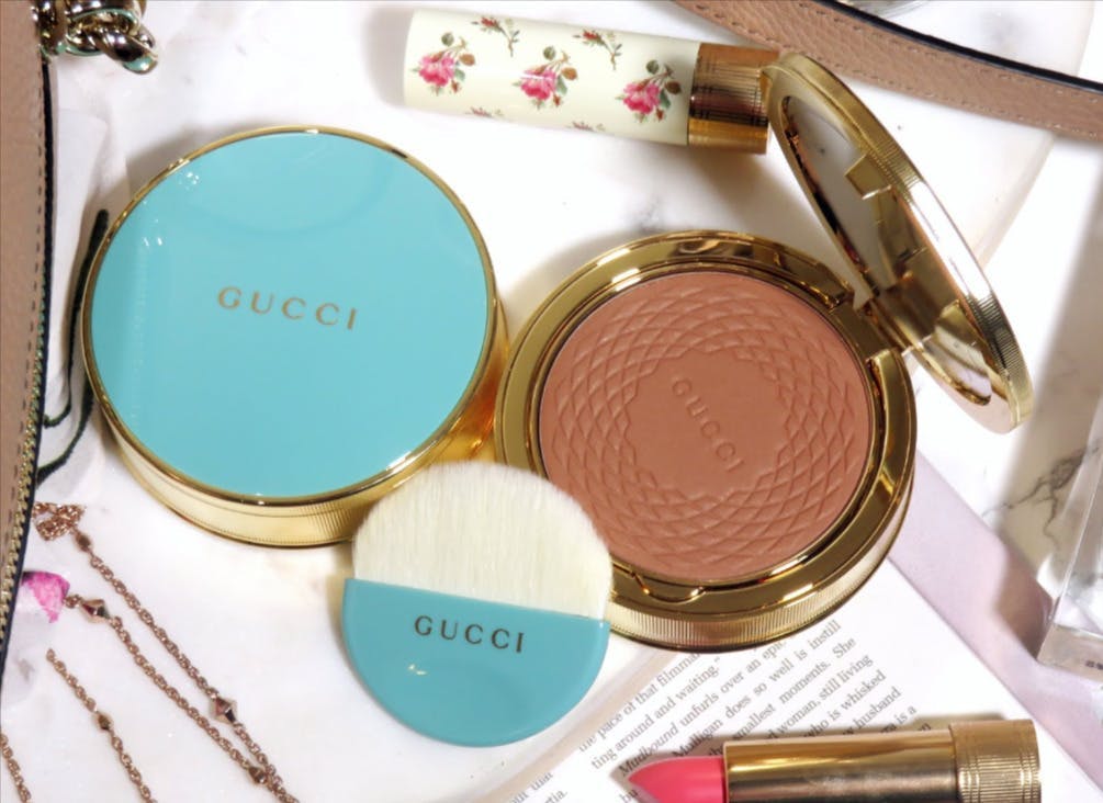 Poudre de Beaute Eclat Soleil Bronzing Powder Poudre de Beaute Eclat Soleil Bronzing Powder