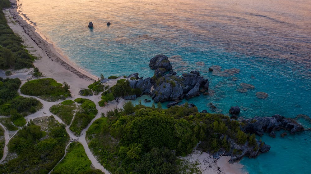 Shipping to Bermuda from the United States