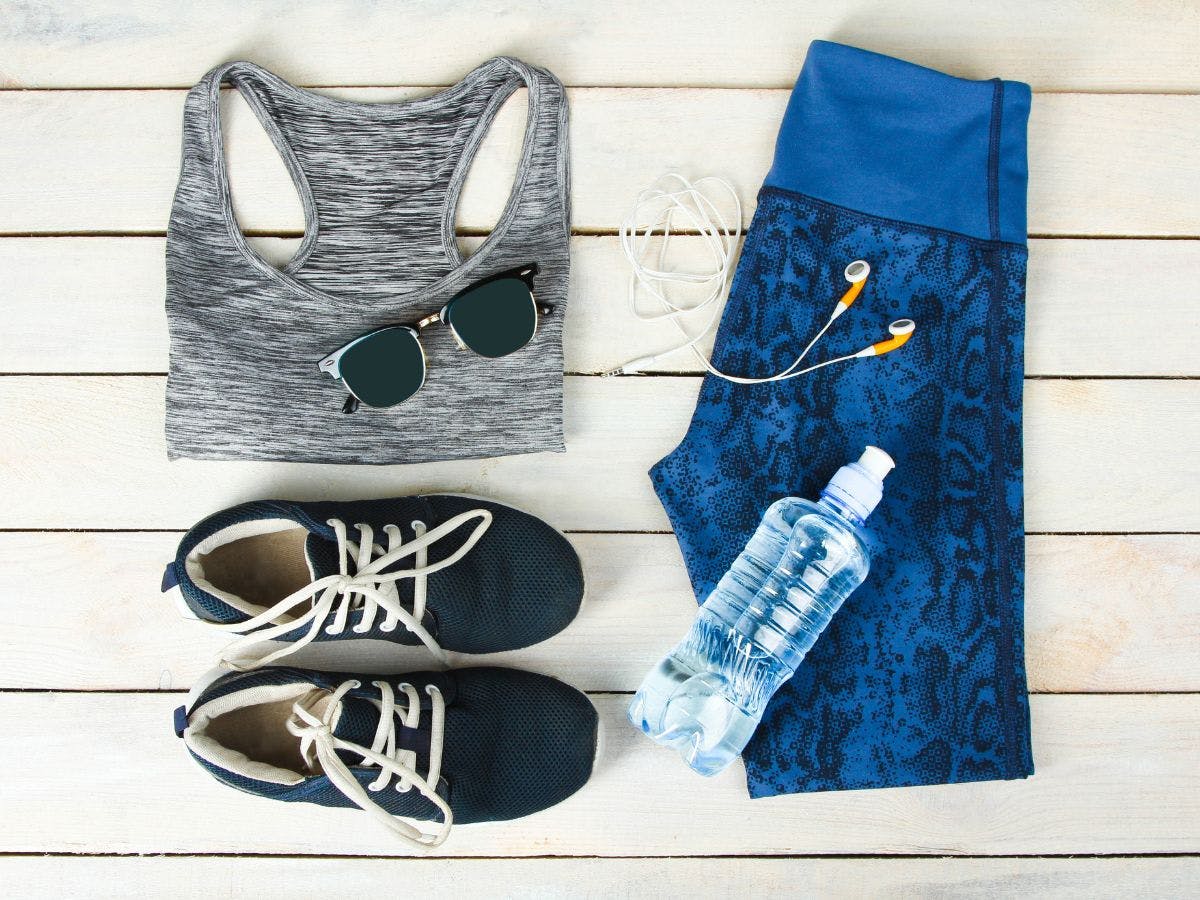 Shopping from Athleta, and shipping via Forwardme.