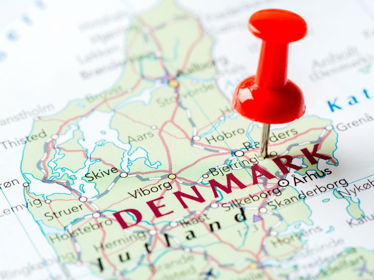 Shipping to Denmark from the United States